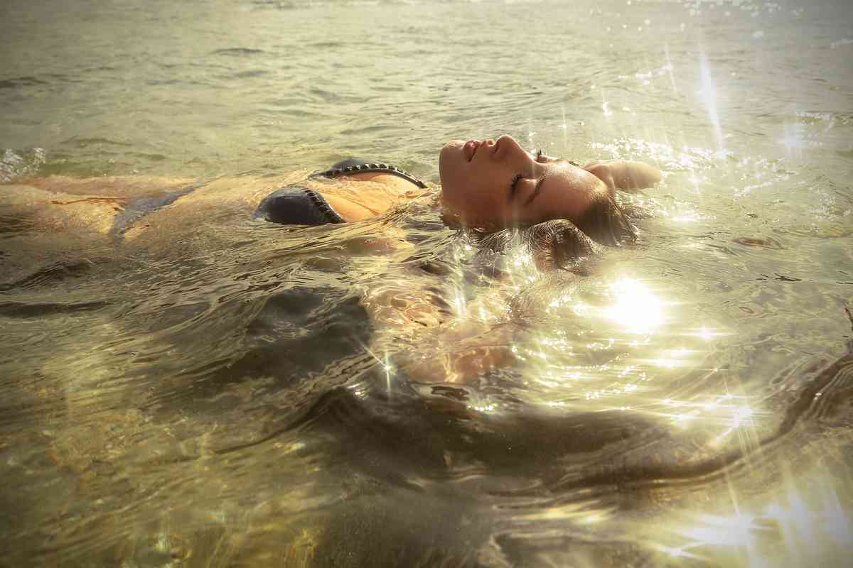 Como os poderes de alívio da dor de flutuação podem ajudar a dormir